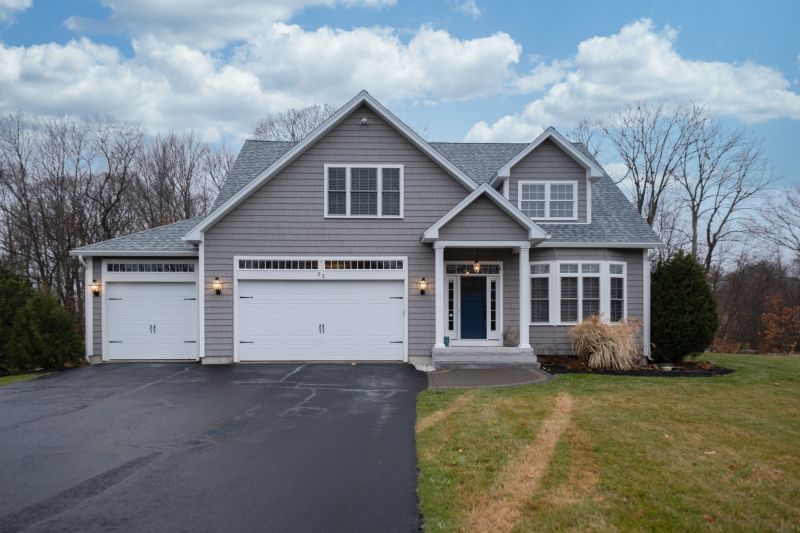 Driveway Resurfacing Costs — Cost of Driveway Resurfacing